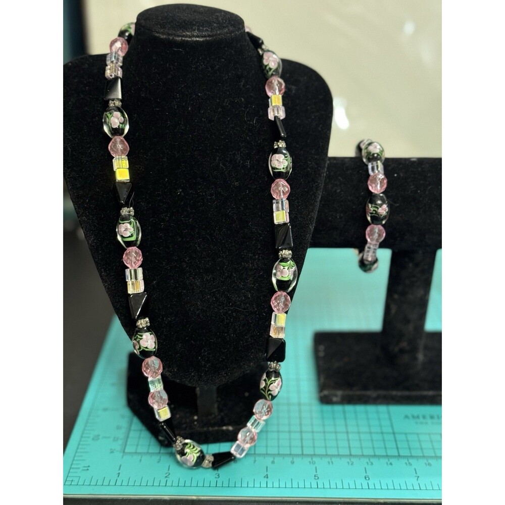 Vintage Artistic Morano Glass Bead Pink & Black Necklace & Matching Bracelet Set